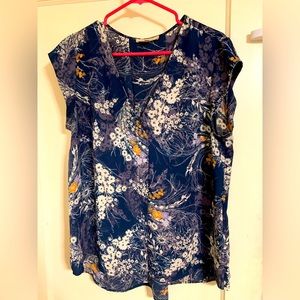 Business casual blouse